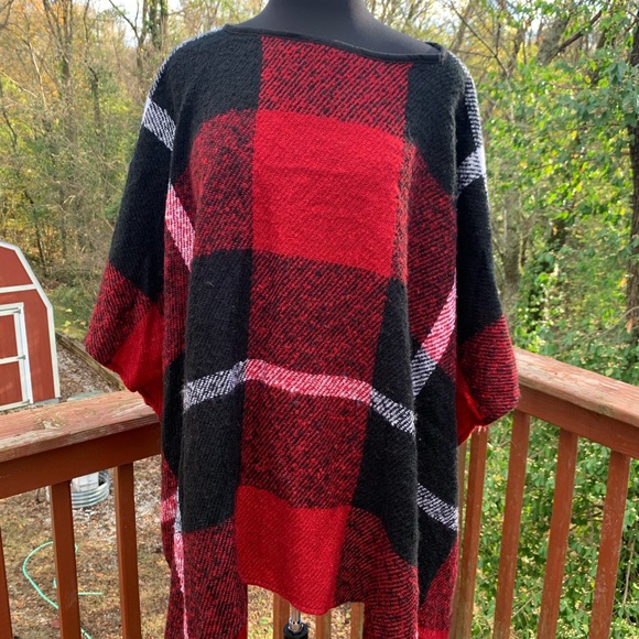 Red Plaid Poncho - Picture 2 of 9